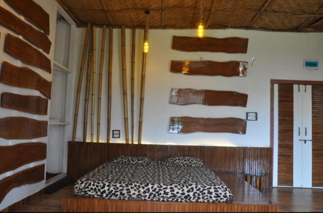 Mhow Leopard Farmhouse מראה חיצוני תמונה